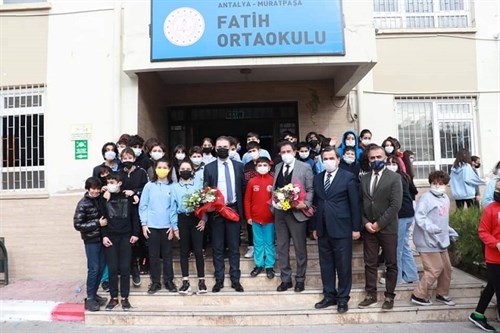 AHENK Projesi Kapsamında Fatih Ortaokuluna Ziyaret 